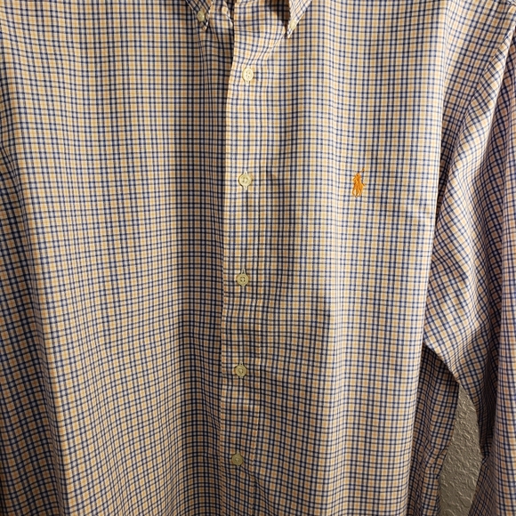 Classic Ralph Lauren Polo button down - Picture 4 of 4